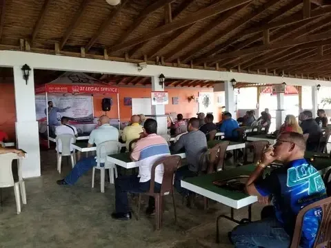 Charla de 3T Legal Service con socios